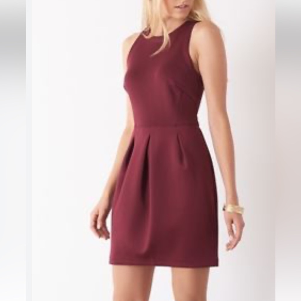 NWOT Dynamite Maroon Fit and Flare Sleeveless Heavyweight Dress Size Large